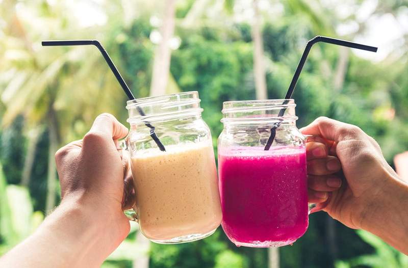 El jugo de cactus es el último refresco natural del desierto, ya que es cómo beberlo