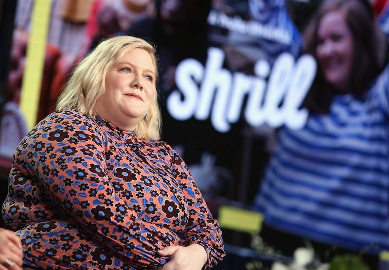 Lindy West bekommt „schrill“ über Badeanzüge und giftige Bosse-und verspricht, nur lauter zu werden