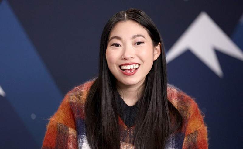 Maak als awkwafina en verander je angst in iets gewaagd en dapper