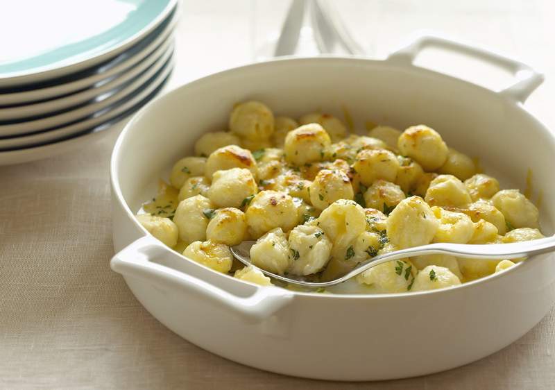 Die Luftfritteuse macht den wolkensten, knusprigsten Blumenkohl Gnocchi *aller Zeiten *