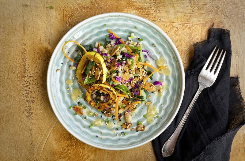 Esta deliciosa ensalada de otoño te hará querer comer remolacha