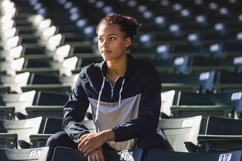 Quando viene trascurata la triade atleta femminile, le donne negli sport si fanno male