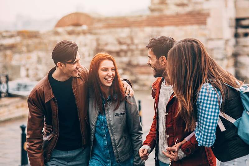 Pasak psichoterapeuto, sūpynės gali padidinti sveiką (yep, sveiką) jaudulį jūsų santykiams