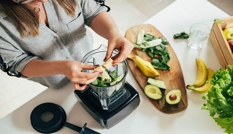 4 rode vlaggen om op te letten van elke fitness -expert of beïnvloeder die voedingsadvies biedt