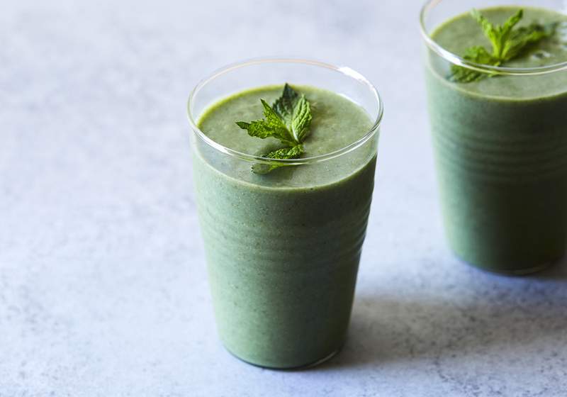 Delicioasa rețetă de smoothie de avocado a lui Kate Hudson este o sursă surprinzătoare de calciu datorită acestui ingredient non-lactat