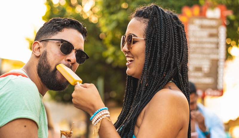 Eis por que seus dentes podem ser mais sensíveis no verão e as três coisas que você pode fazer sobre isso