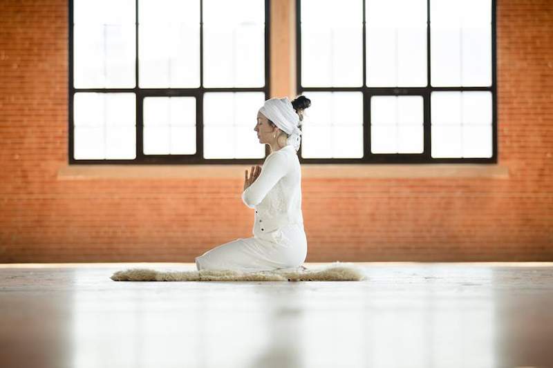 İşte NYC ve LA'da Kundalini Yoga'yı nerede uygulamak