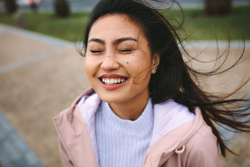 De beste wimperserums zijn zo goed, je hebt zelfs geen extensies nodig