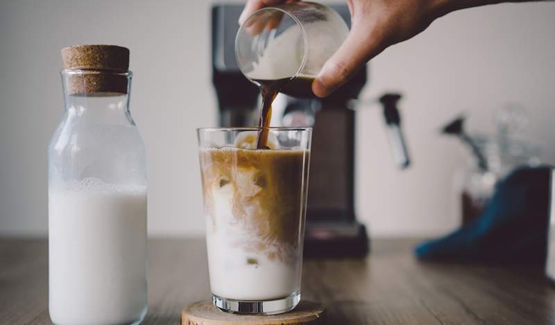 Diese billige Iced Coffee Maker spart mir 700 US -Dollar pro Jahr auf Kaffee