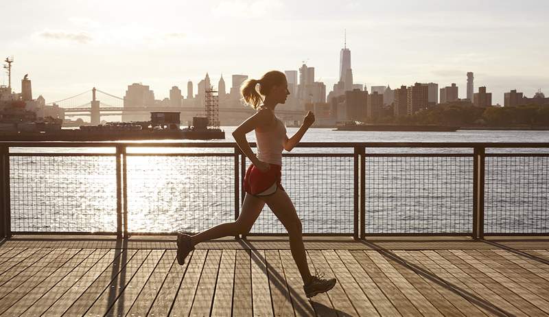 Aqui está o que um cardiologista esportivo quer que você saiba antes de se inscrever para fazer uma corrida