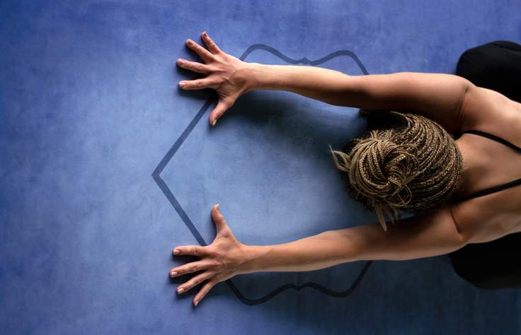 Restorative Yoga a Yin Yoga, jak wybrać, która leka jest dla Ciebie odpowiednia, teraz