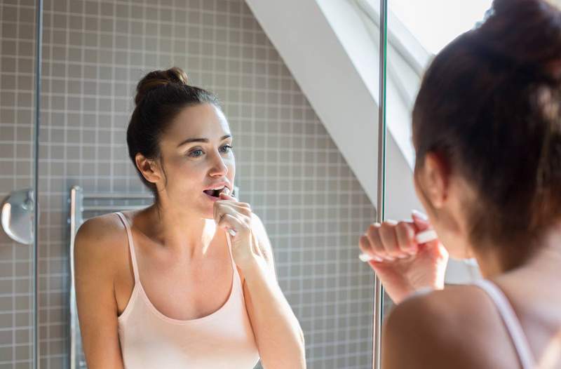 I dentisti stanno dando il bene per tagliare questo punto fermo dalla routine di pulizia dei denti