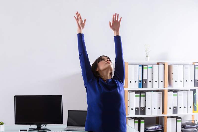 Hati-hati, tapak meja di kantor-kantor di kantor ini akan datang untuk sorotan Anda