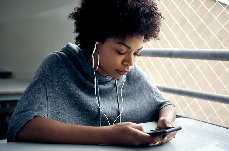 Si su feed de Twitter se siente tóxico, es porque es y las mujeres son objetivos principales