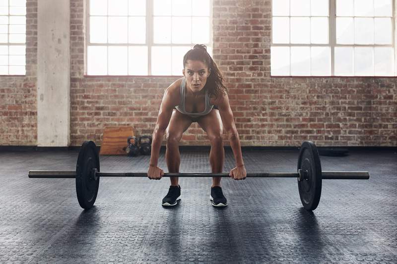 Aprenda esta regla para colocar sus muñecas de la manera correcta en cada entrenamiento