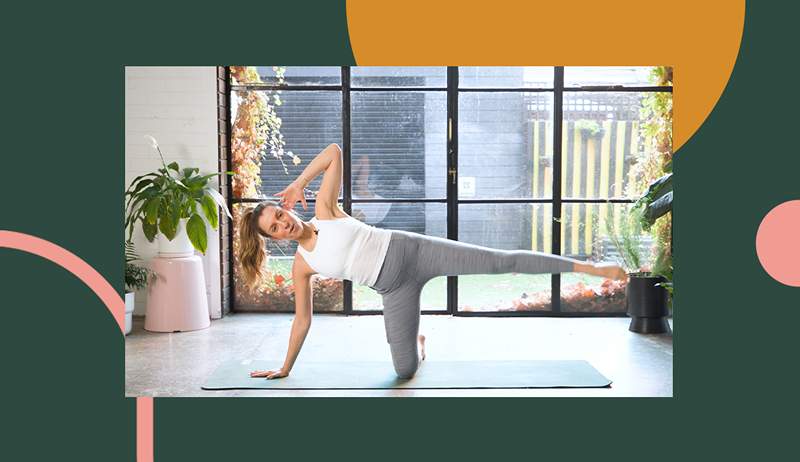 Saltați-vă pauza de defilare în favoarea acestui antrenament energizant de 10 minute Pilates cu corp complet