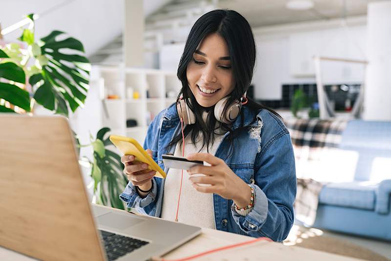 5 façons sournoises de votre esprit sabote vos dépenses (et vous maintient endetté)