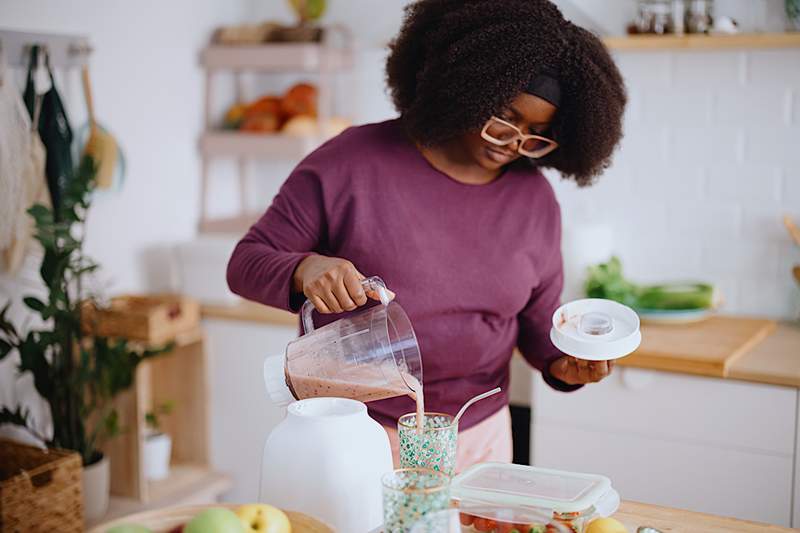 Ist ein Smoothie tatsächlich genug, um als ausgewogenes Frühstück angesehen zu werden? Hier ist, was eine RD zu sagen hat