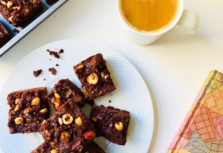 Denne brownie-oppskriften er rik, sjokoladeaktig, * og * ketogenvennlig