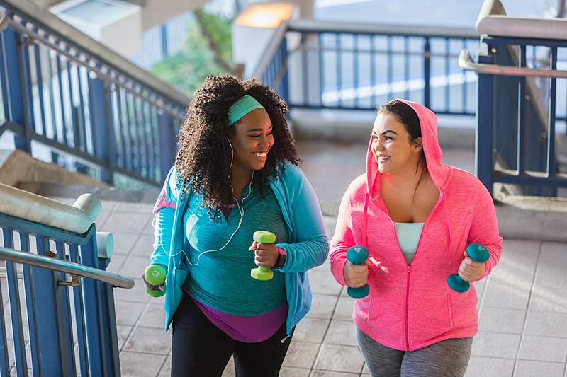 3 oefeningen om toe te voegen aan uw wandeltraining voor een boost van voordelen