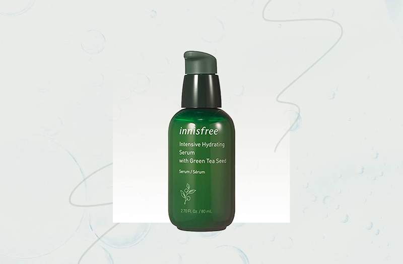 Dit buzzzy k-beauty groene thee-serum verkoopt wereldwijd 11 flessen per minuut