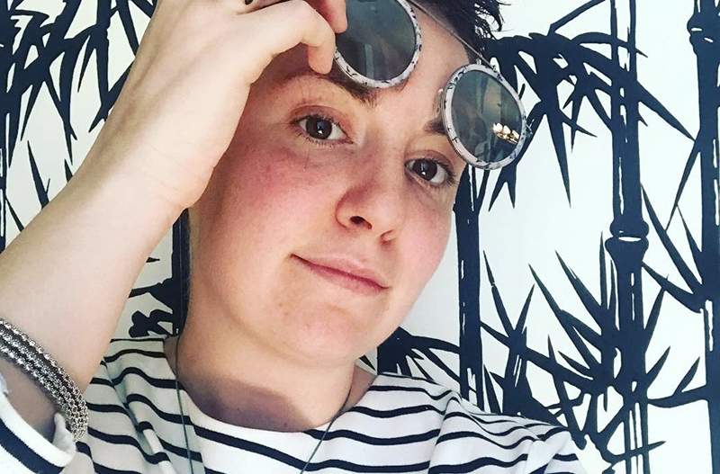 Lena Dunham, endometriozis ağrısını susturmak için histerektomi geçirdi