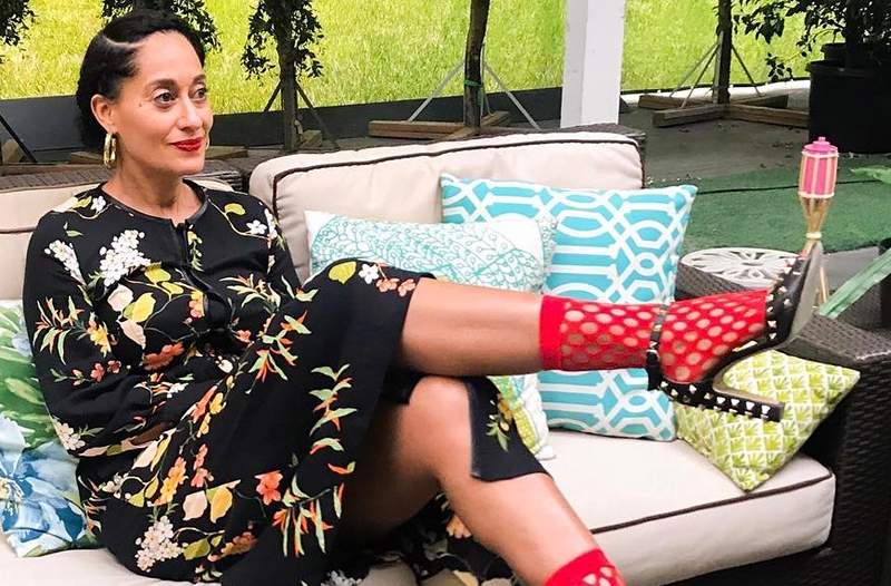 Obat wajah bengkak yang lebih disukai oleh Tracee Ellis Ross daripada Roller Jade