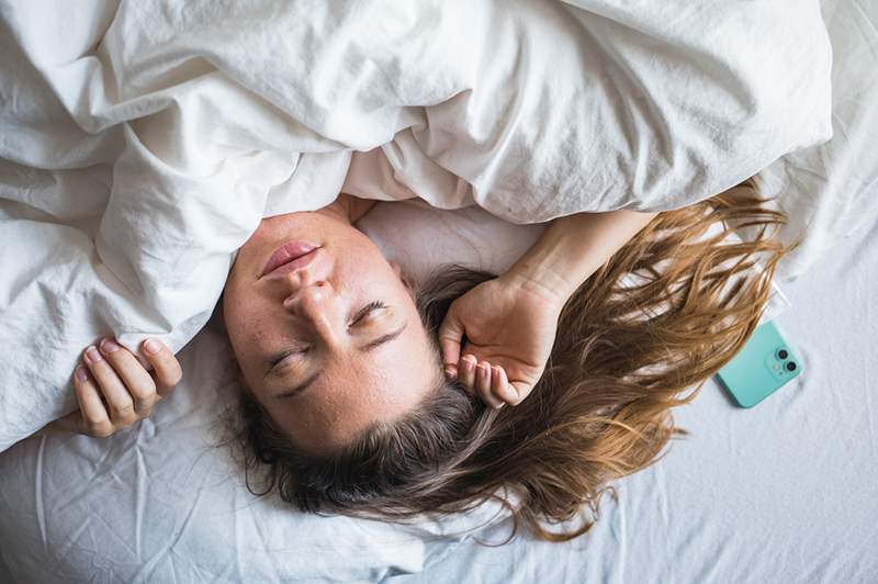 Sí, es algo roncar después de beber el alcohol, ya que es lo que debe saber y cómo parar