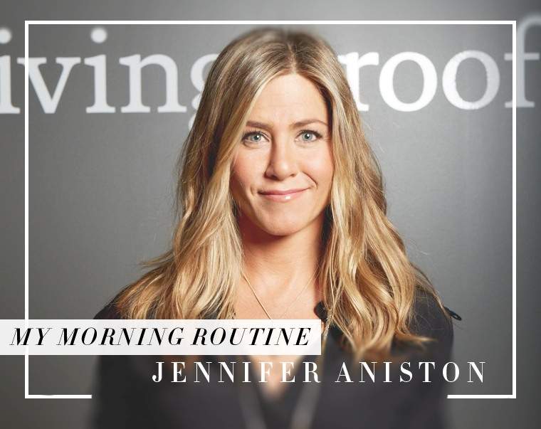 Jennifer Aniston schwört, dass dieses Smoothie-Boosting-Pulver ihre Haut leuchtet