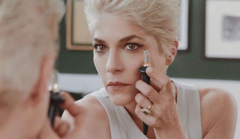 Makeup har ett tillgänglighetsproblem-Selma Blair och Guide Beauty arbetar för att ändra det