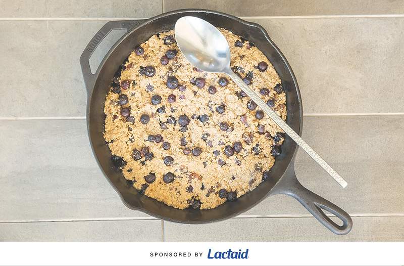 Fai una custodia per il dessert per colazione con questa abbondante padella per biscotti per la colazione