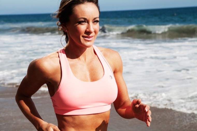 Michelle Bridges 'Workout de 15 minutos que você pode fazer em qualquer lugar