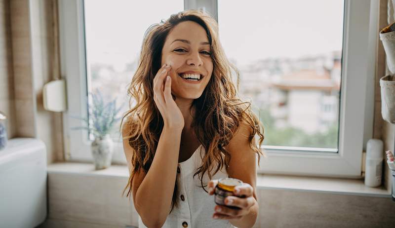 6 katman için mükemmel nemlendirici derms asla, hiç pul veya hap olmayacak diyor