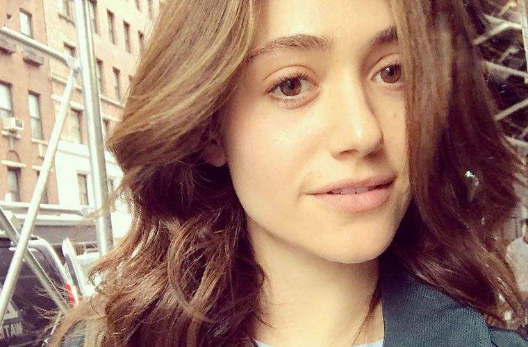 El burrito de desayuno sin huevos de Emmy Rossum está lleno de proteína vegana