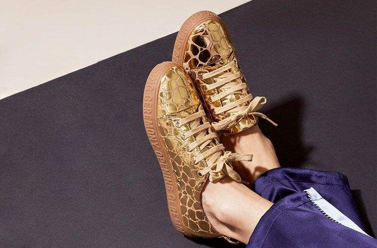 12 Snakeskin Sneakers om je look deze herfst een sexy voorsprong te geven