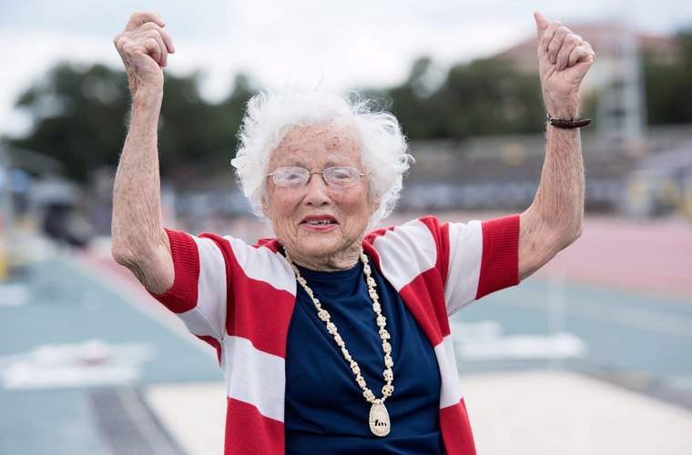 Ce nouveau coureur de 101 ans, 101 ans, vous inspirera pour accomplir * tout *