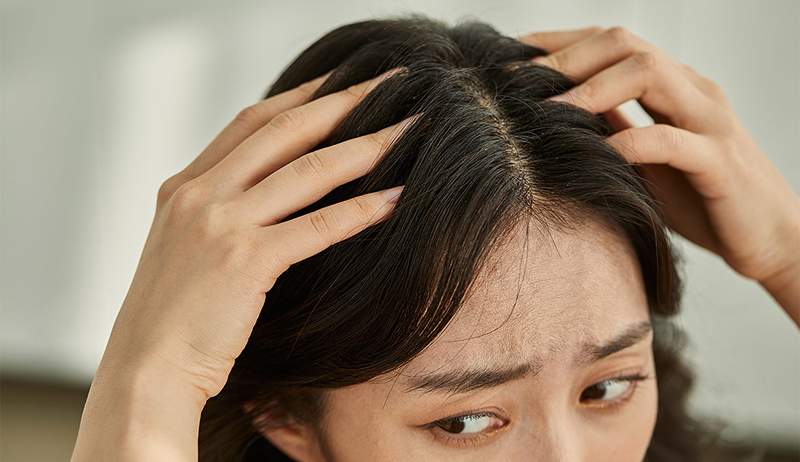 Wenn Sie den ganzen Winter über trockene Shampoo verwendet werden