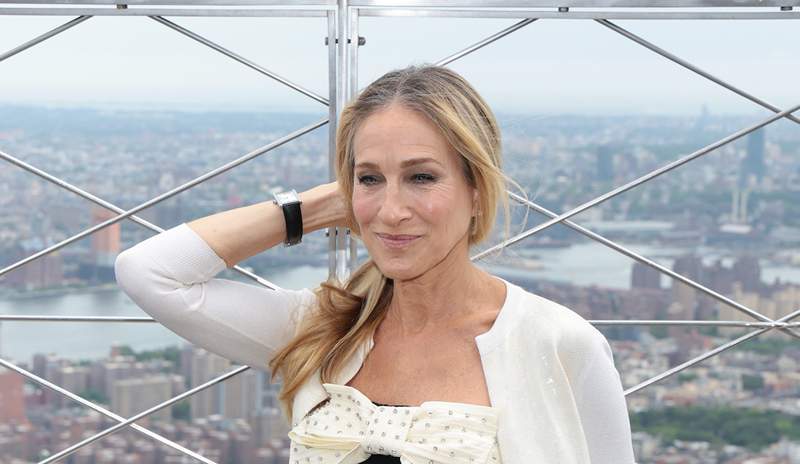 Abbiamo trovato il marchio di trucco preferito dal culto Sarah Jessica Parker che indossa in 'e proprio così' e sì, la stiamo copiando