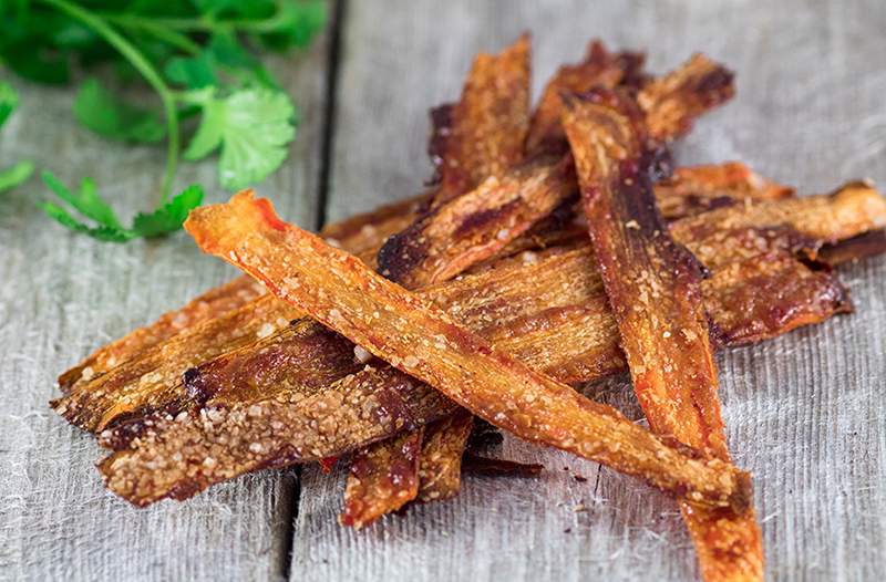 El sustituto de tocino vegano más saludable tarda solo minutos en hacer