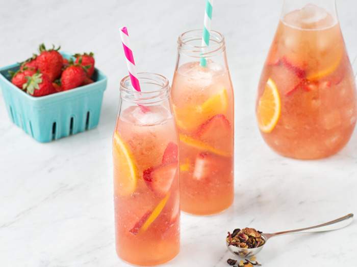 Cocktail estivi che sono (super) leggeri sullo zucchero