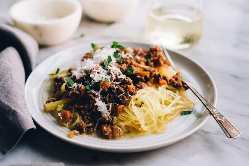 Een diëtist legt uit hoe u gezonde en heerlijke maaltijden kunt eten voor slechts $ 7 per dag