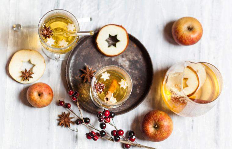 4 façons de donner à votre cocktail de vinaigre de cidre de pomme une rénovation festive des vacances