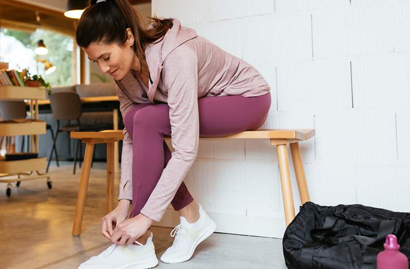 De favoriete trainer van het internet geeft een online sweat-sessie en je bent uitgenodigd