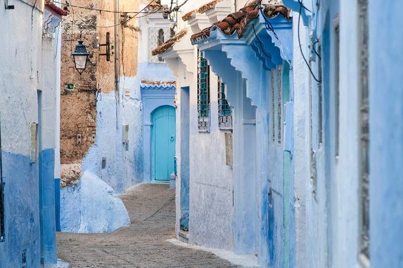 La ville aqua-aqua de la sérénité du Maroc guérira vos blues d'hiver