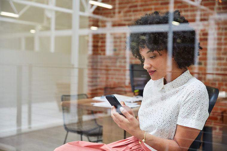 3 Super-lette måder at de-stress på arbejde på under et minut