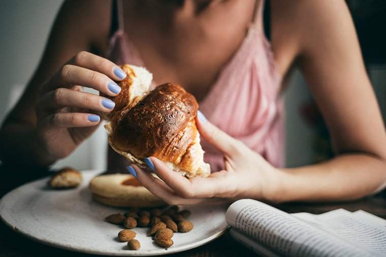 Suas notícias são um gatilho de alimentação emocional?