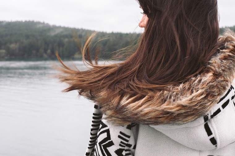 Cómo dos dispositivos domésticos saludables comunes podrían salvar su cabello este invierno