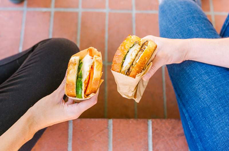 Nejlepší způsoby, jak si užít dohodu „Meatless Monday“ ve Starbucks, podle dietologů