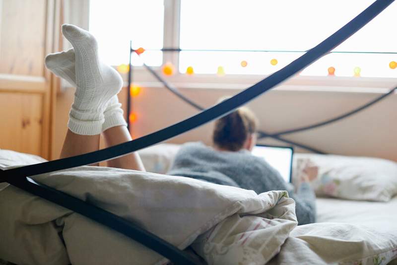 Meus 'pés de inverno' parecem melhores do que meus 'pés de verão' graças a esta combinação de compras da Amazon