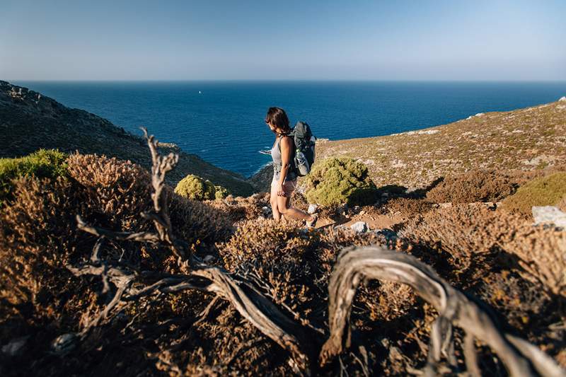 6 conseils de longévité d'une île grecque où les gens vivent régulièrement des vies saines après 100